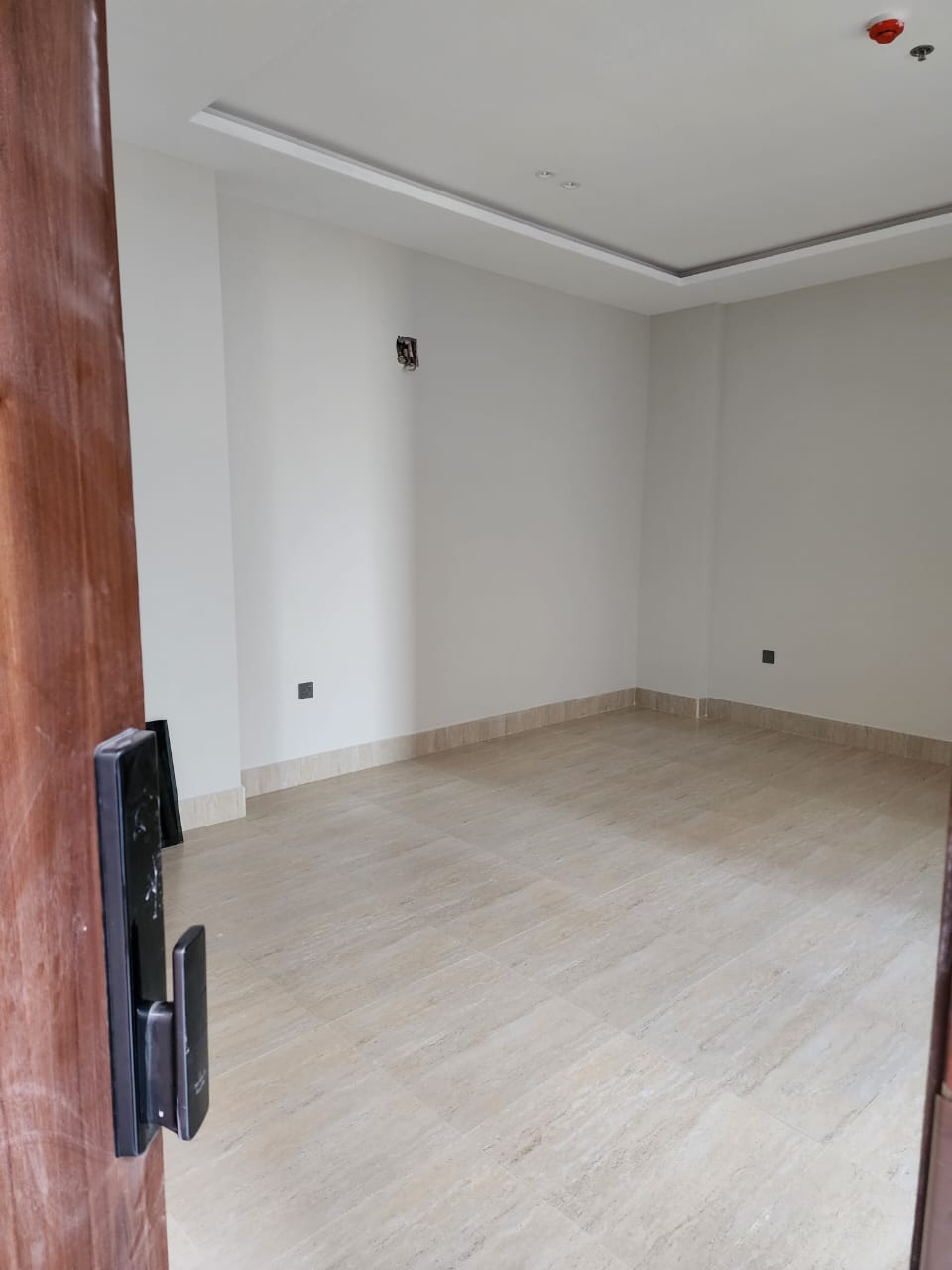 المنطقة الشرقية مدينة الخبر حى الحمراء شارع 1 رقم المبنى 3160